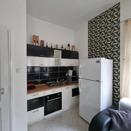 Apartment Sarok Siofok
