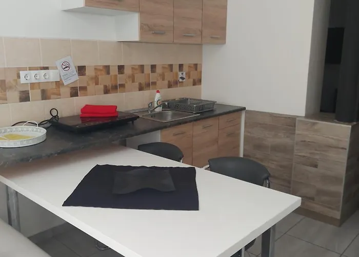 Апартаменты Sarok *